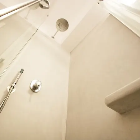 Hotel Venus Milos