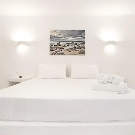 Hotel Venus Milos